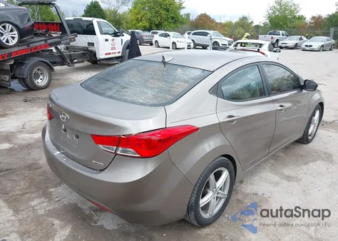 2013 Hyundai Elantra Limited z USA, uszkodzony, nr VIN 5NPDH4AE0DH205791